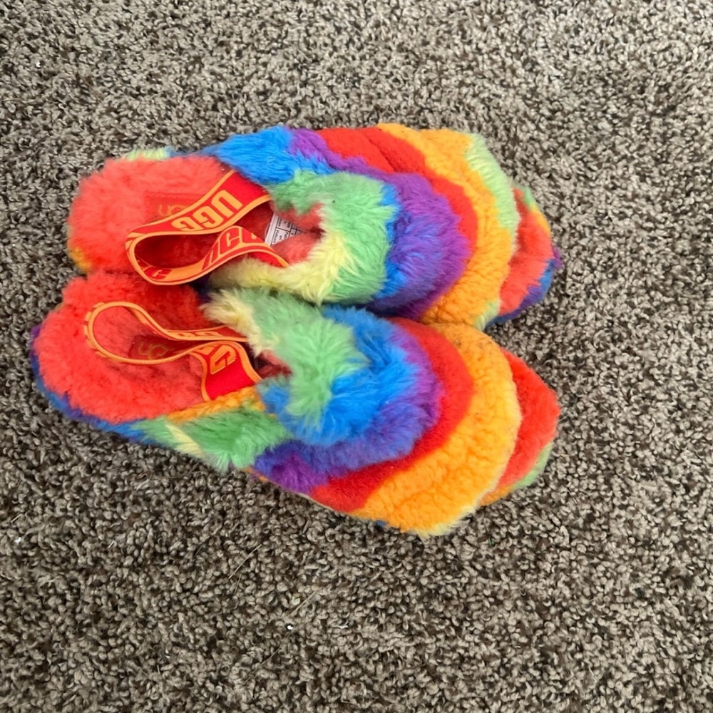 Ugg slides